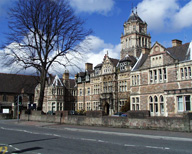 File:Cardiff Royal Infirmary.jpg