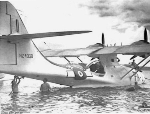 File:Catalina 6 Sqn RNZAF at Bougainville 1945.jpeg