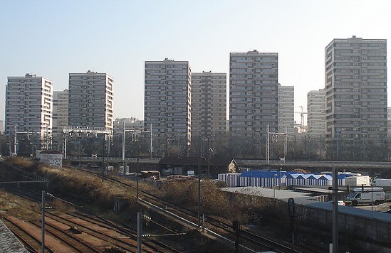 File:High-rises near Rue Gaston Tessier, Paris 19e.jpg