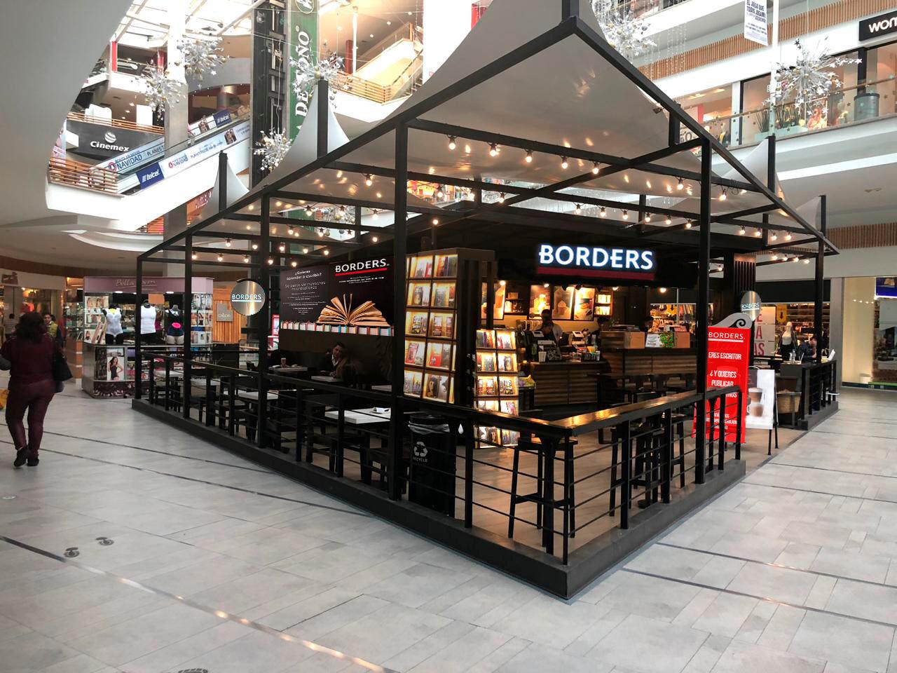 File:Librería cafetería Borders  - Wikimedia Commons