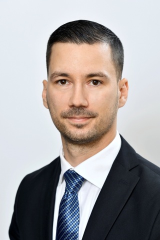 <span class="mw-page-title-main">Lukáš Parízek</span> Slovak politician