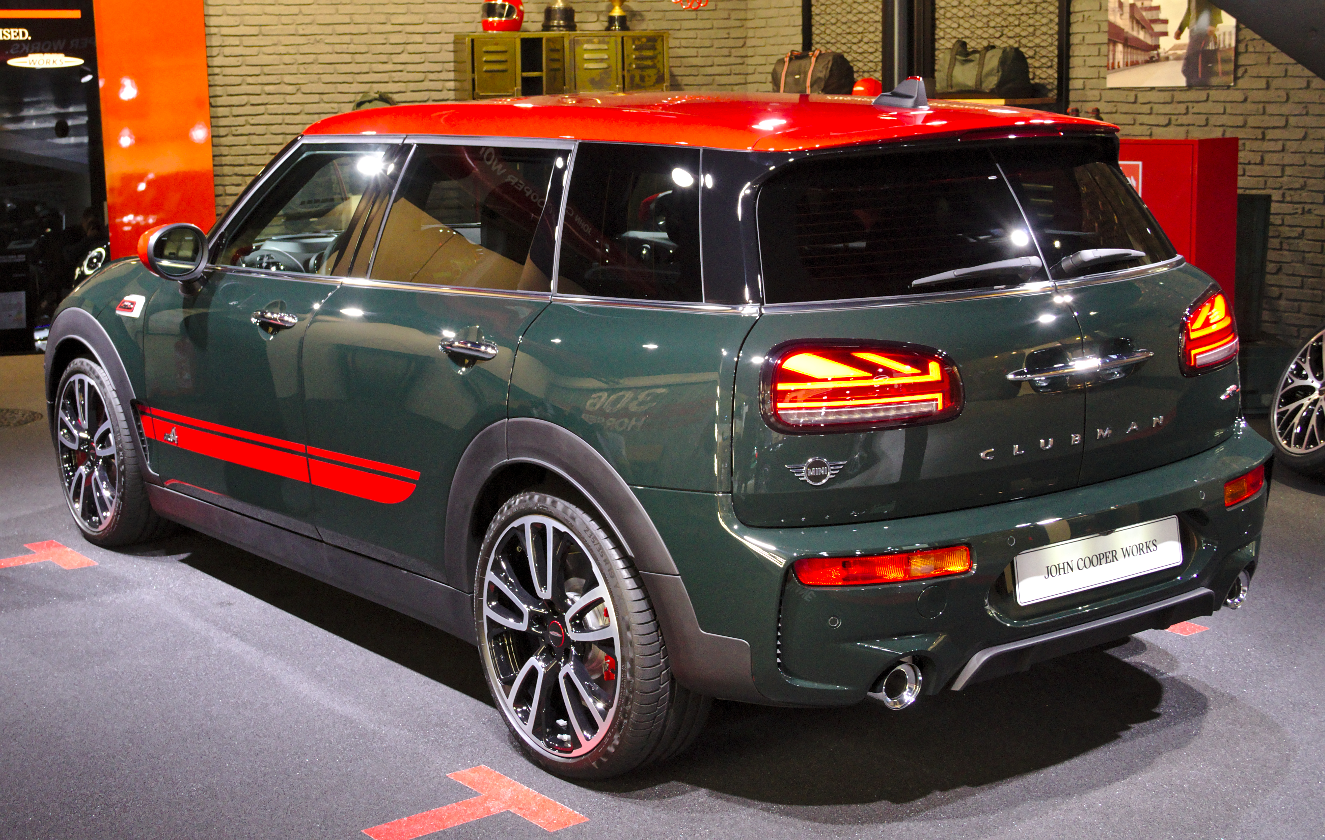 File:Mini Clubman (F54) John Cooper Works at IAA 2019 IMG 0616.jpg