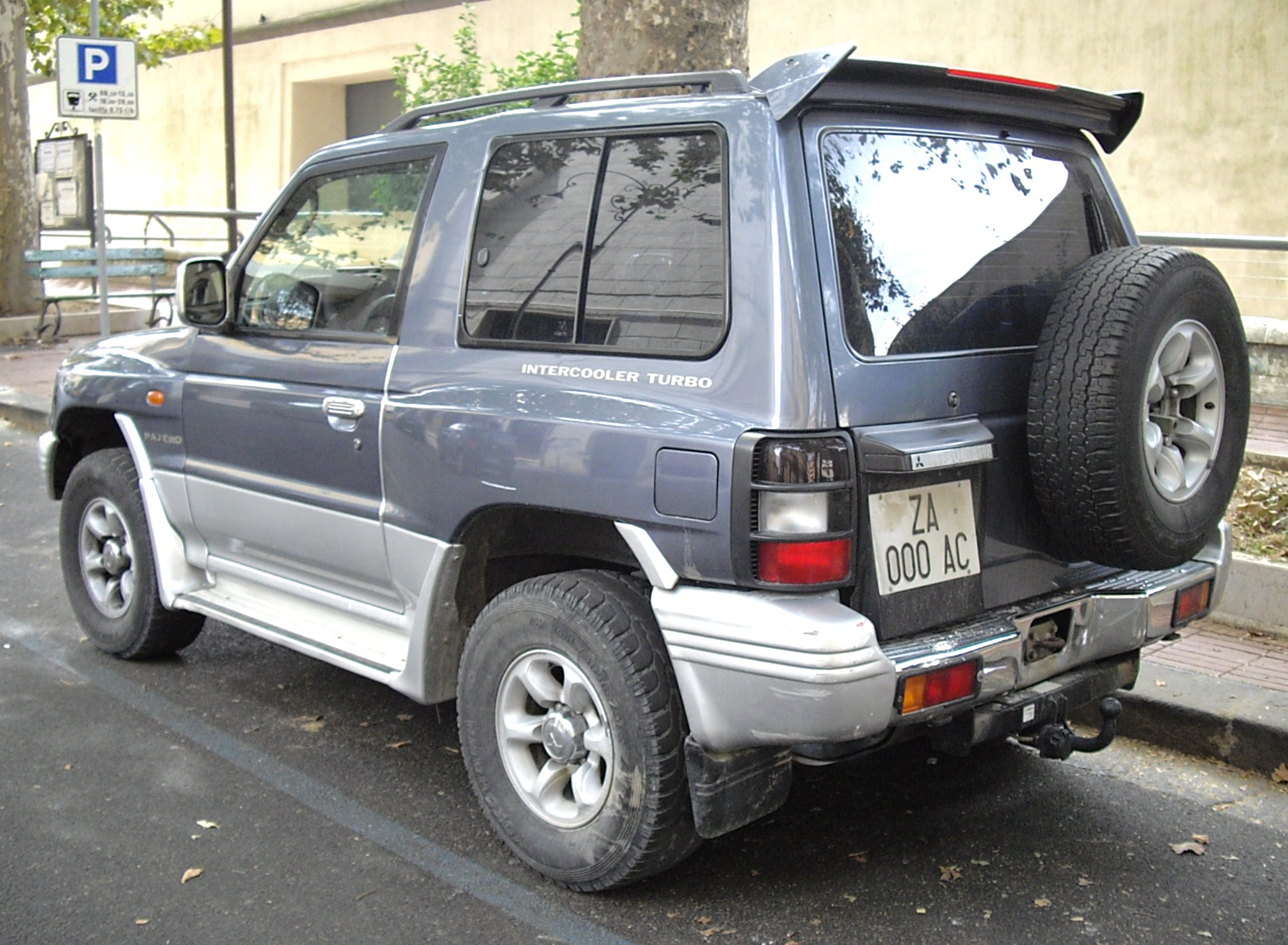 Mitsubishi Pajero 3 двери