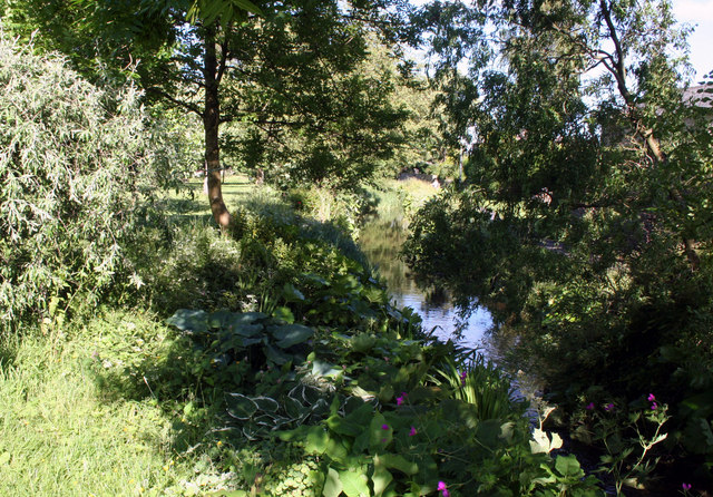 Old mill stream, Gargrave, Yorkshire - geograph.org.uk - 879274