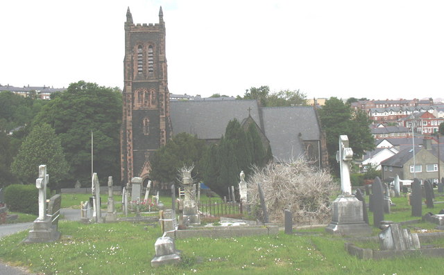 File:St David's from the cemetery - geograph.org.uk - 447334.jpg