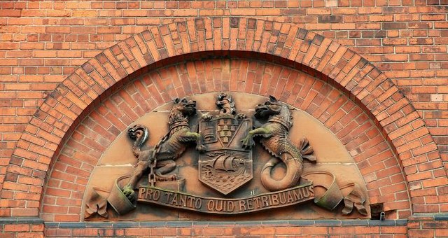 File:The Belfast Coat of Arms - geograph.org.uk - 1465949.jpg