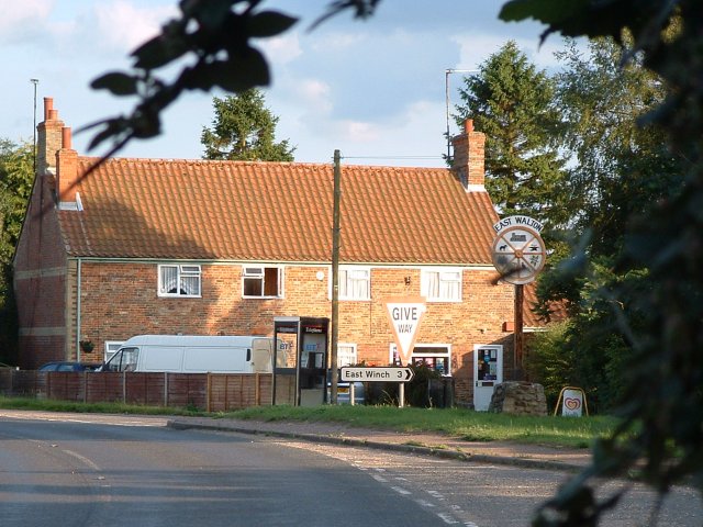 File:The Post Office and Shop - geograph.org.uk - 58193.jpg