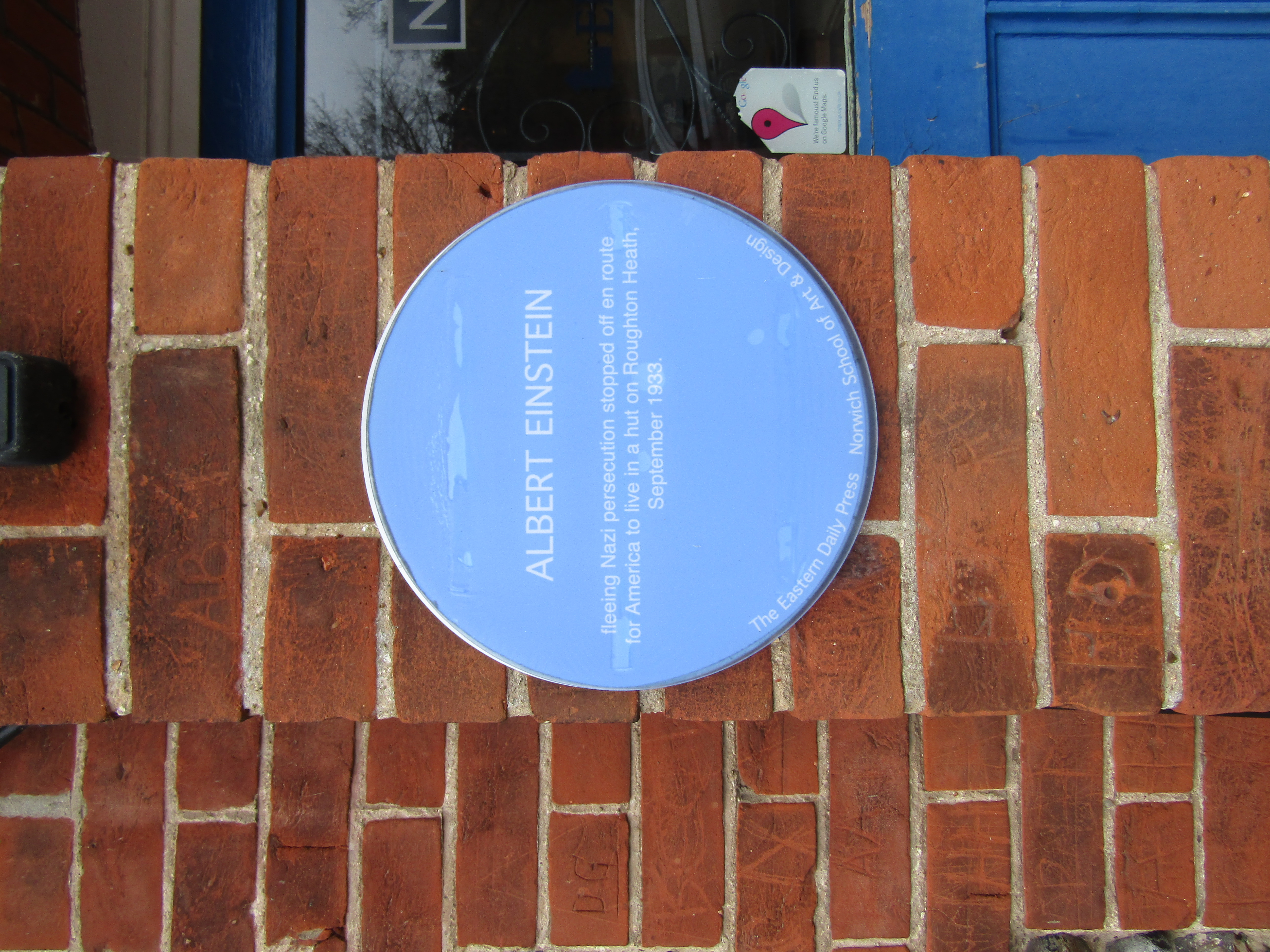 File:-2020-01-30 Albert Einstein Blue Plaque, New Inn, Roughton.JPG - Wikimedia Commons