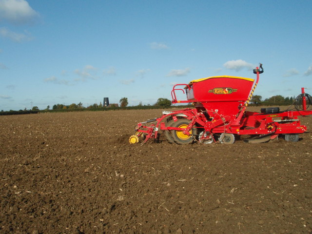 File:Autumn Field Work - geograph.org.uk - 1010067.jpg