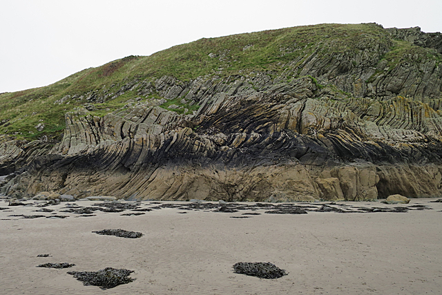 File:Back Bay - geograph.org.uk - 5546587.jpg