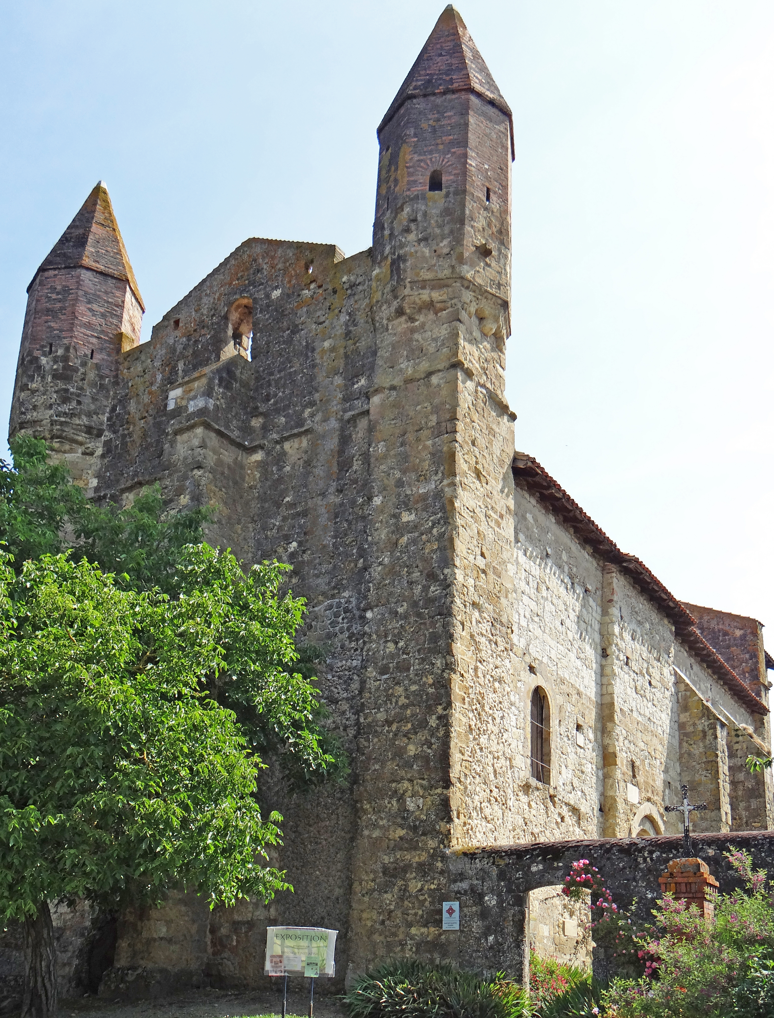 ÉGLISE SAINT JEAN BAPTISTE DE MAZERES  France Occitanie Hautes-Pyrénées Castelnau-Rivière-Basse 65700