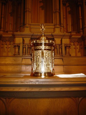 File:ChurchTabernacle.JPG