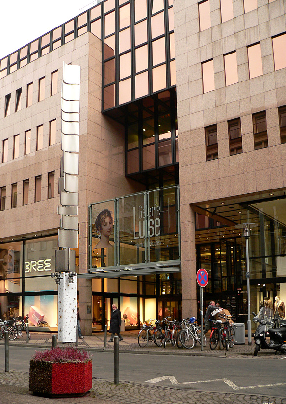 Eingang Galerie Luise Luisenstraße