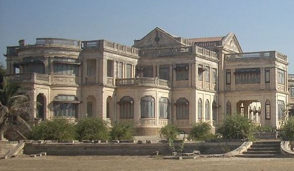 File:Huzoor Palace at Porbandar.jpg