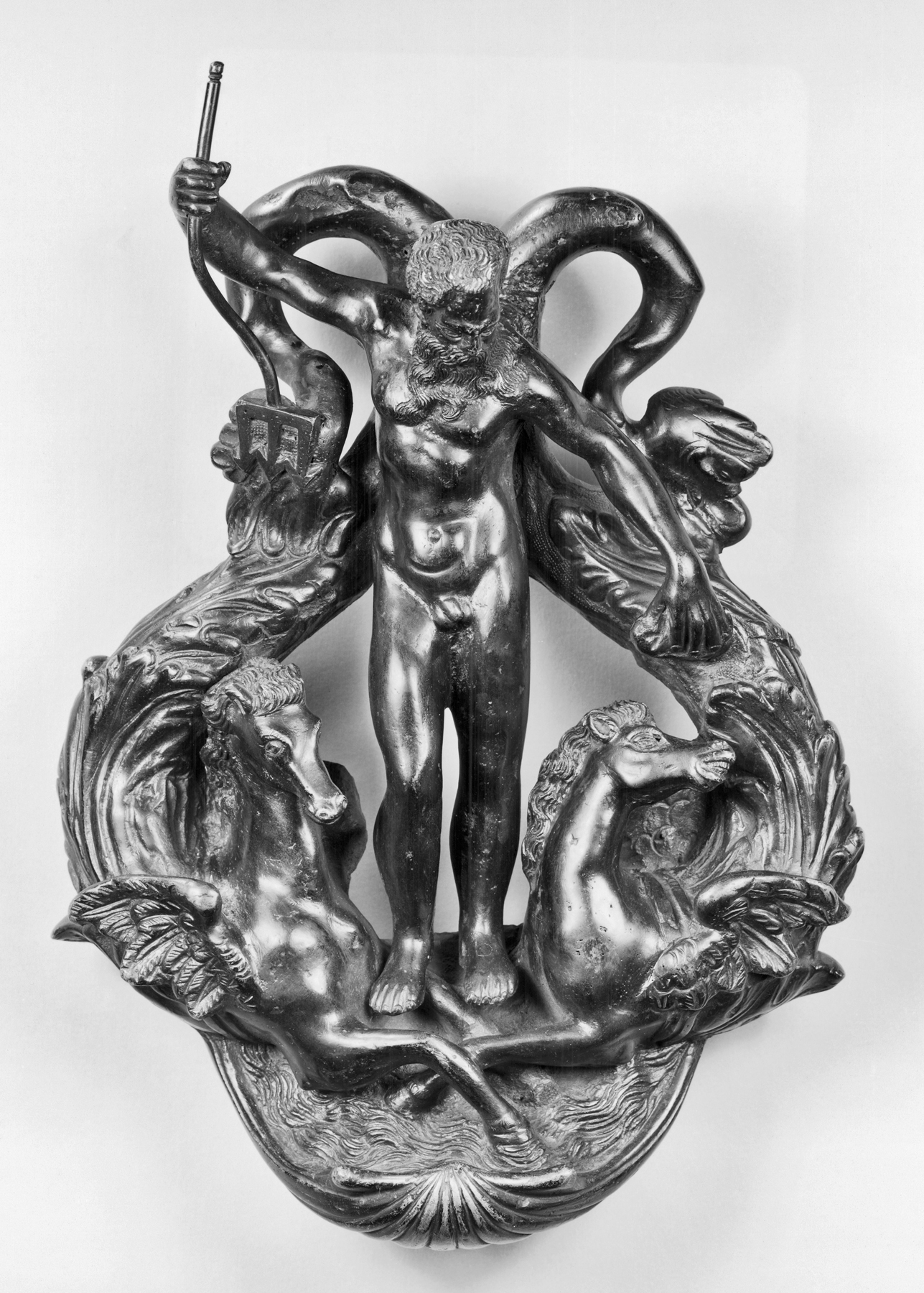 Door knocker - Wikipedia