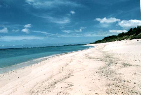 File:Kasari Beach.jpg