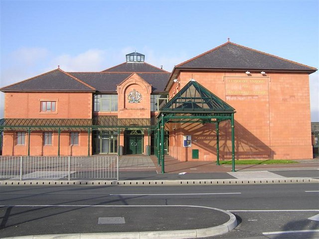 File:Llandudno Magistrates' Court.jpg