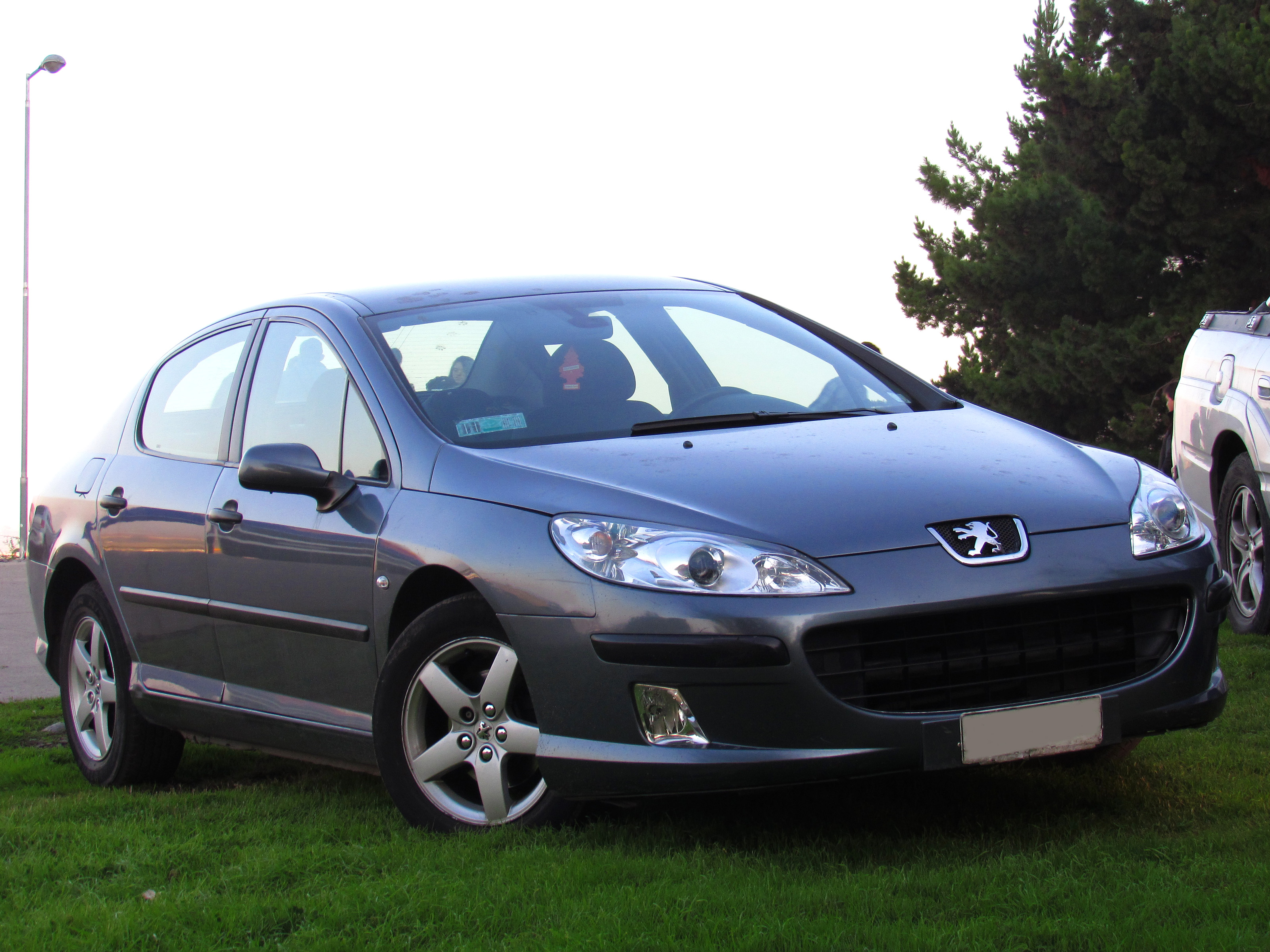 File:Peugeot 407 silver hr.jpg - Wikimedia Commons