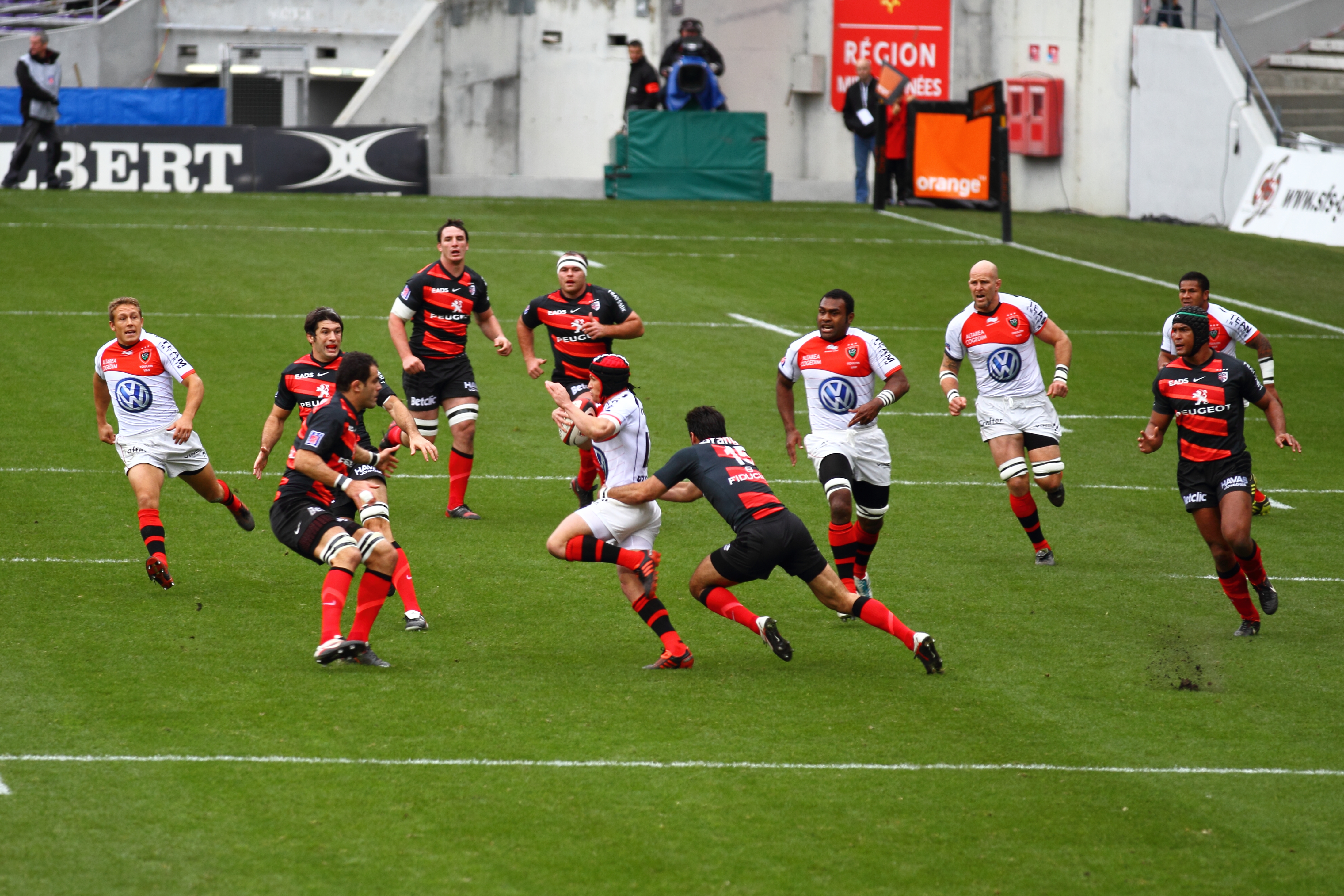 File:ST vs RCT - December 2011 - 034.JPG - Wikimedia Commons