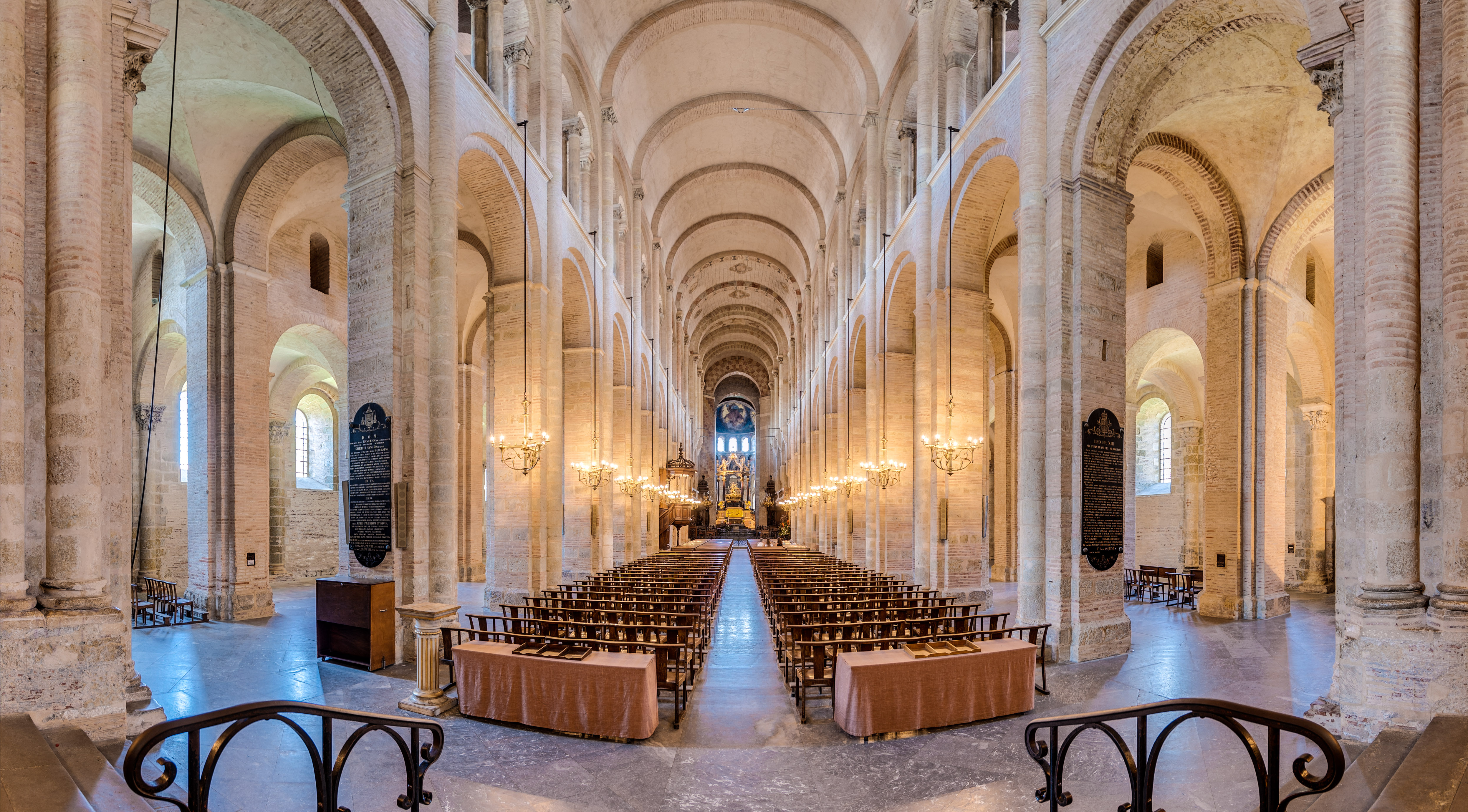 An examination of st sermin as a basilica style church
