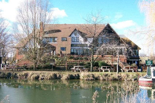 File:The Moorhen, Harlow - geograph.org.uk - 132579.jpg