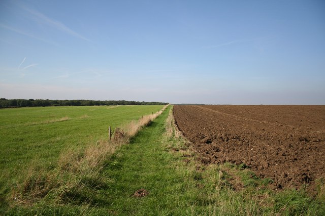 File:Viking Way - geograph.org.uk - 242575.jpg