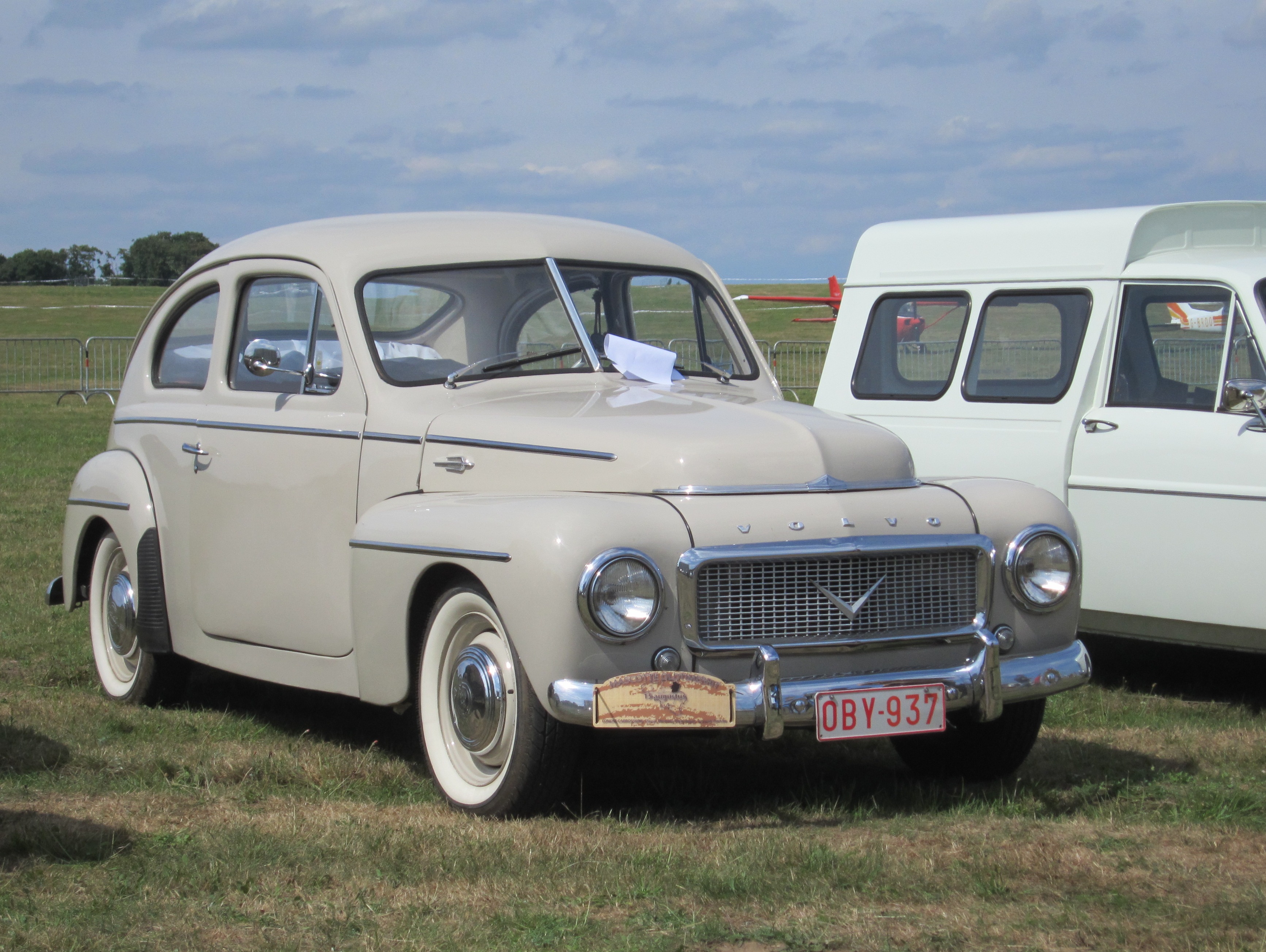 Volvo pv444