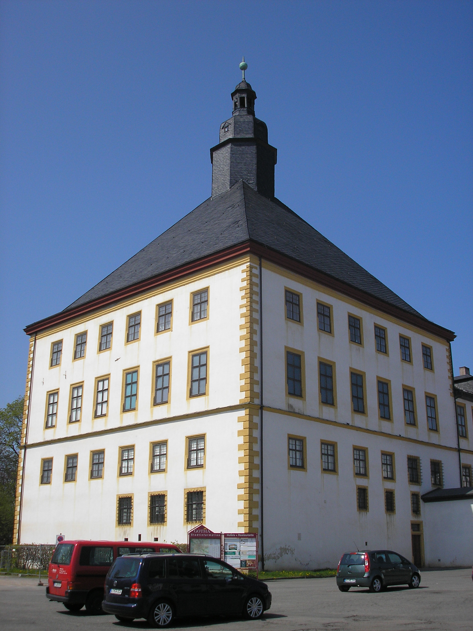 Der Westturm von Schloss Friedenstein in Gotha (Thüringen).