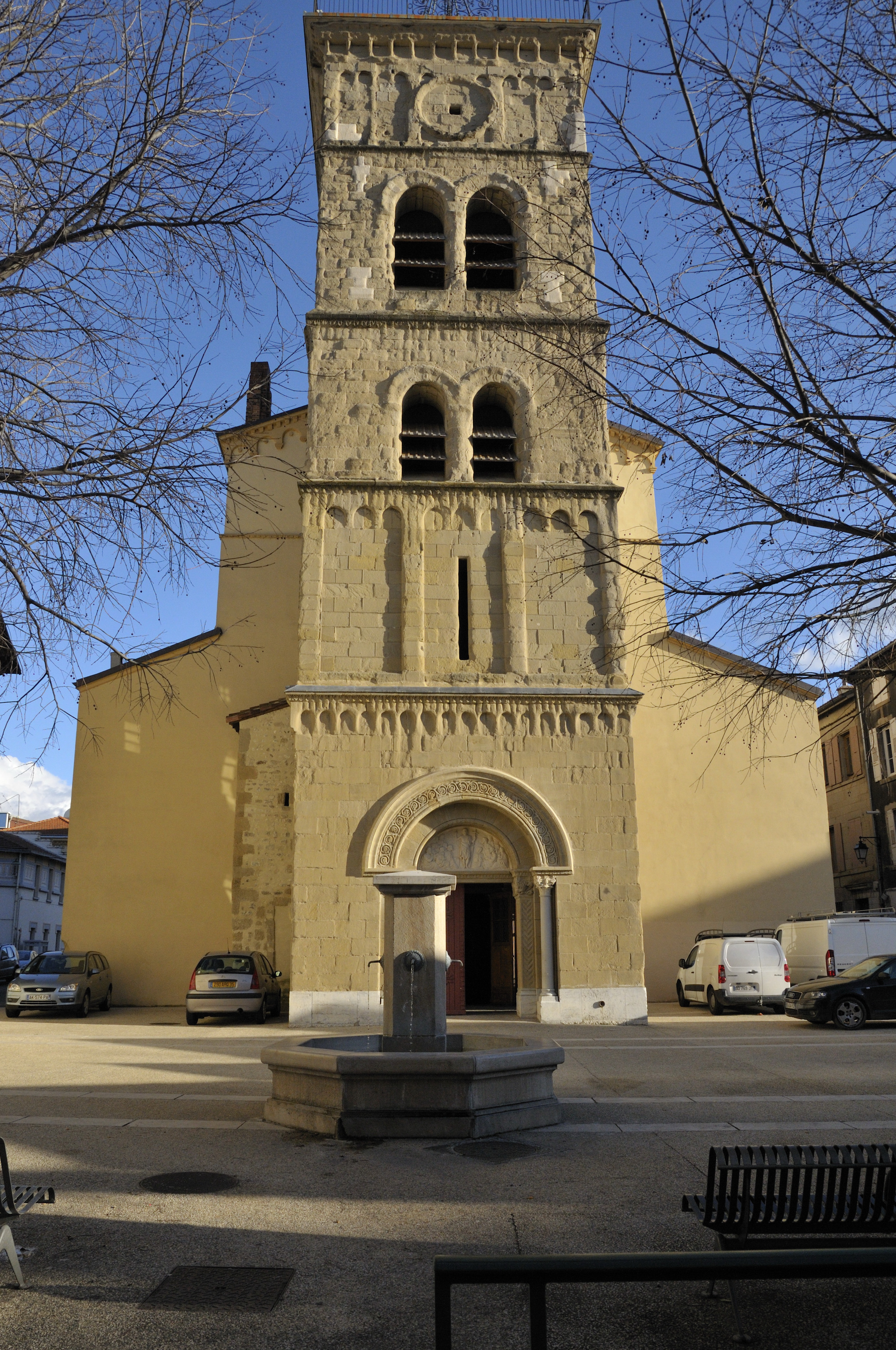 File:Église saint jean baptiste de valence drôme france.JPG - Wikimedia  Commons