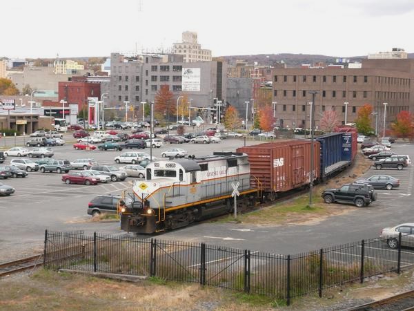 File:Alco RS-32 2035 Diamond Branch Delaware-Lackawanna Railroad in Scranton, Pennsylvania.jpg