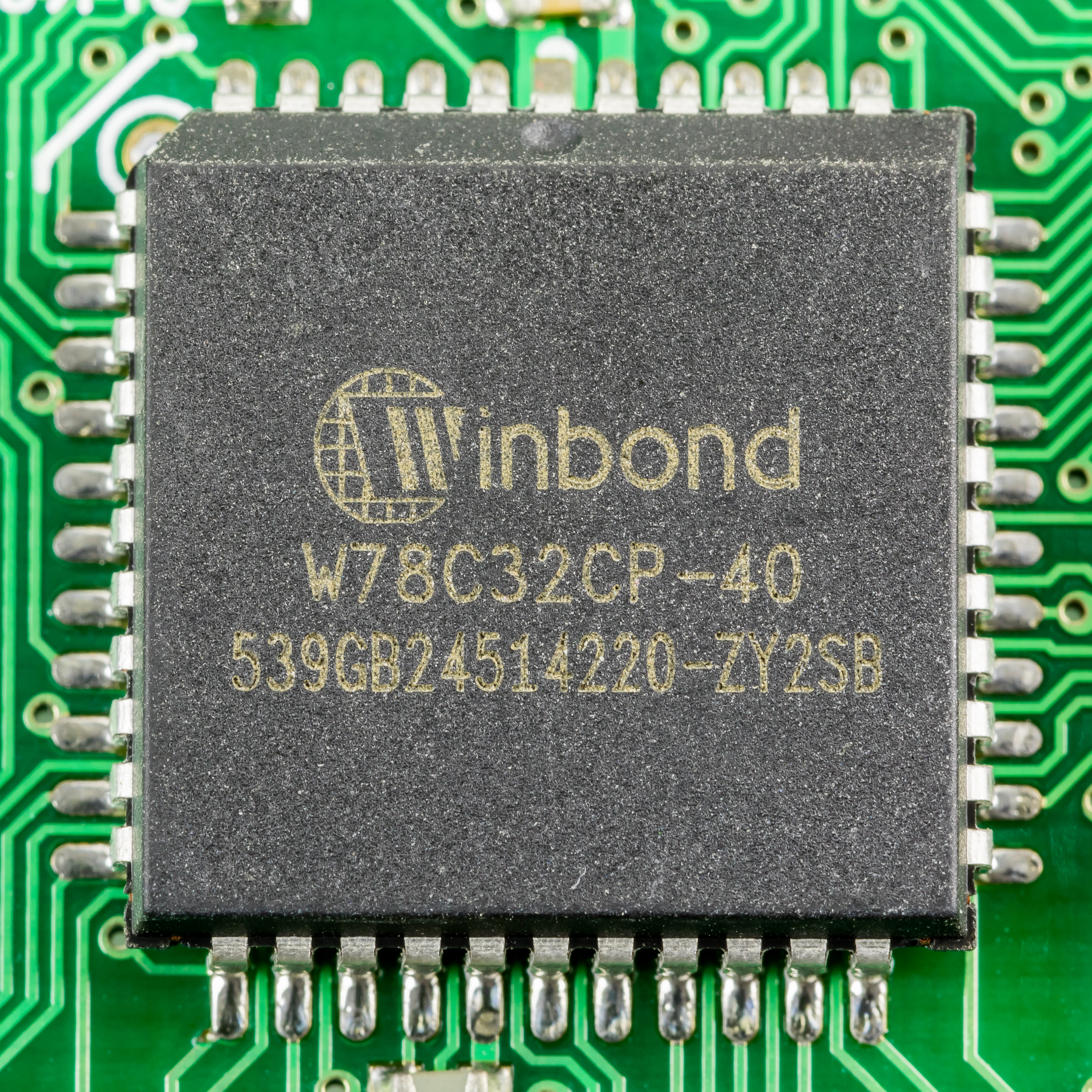C 78. Winbond w78c32c-40. Контроллер Comfort 2000. Winbond bh5. Winbond 25032jvs10 1851.