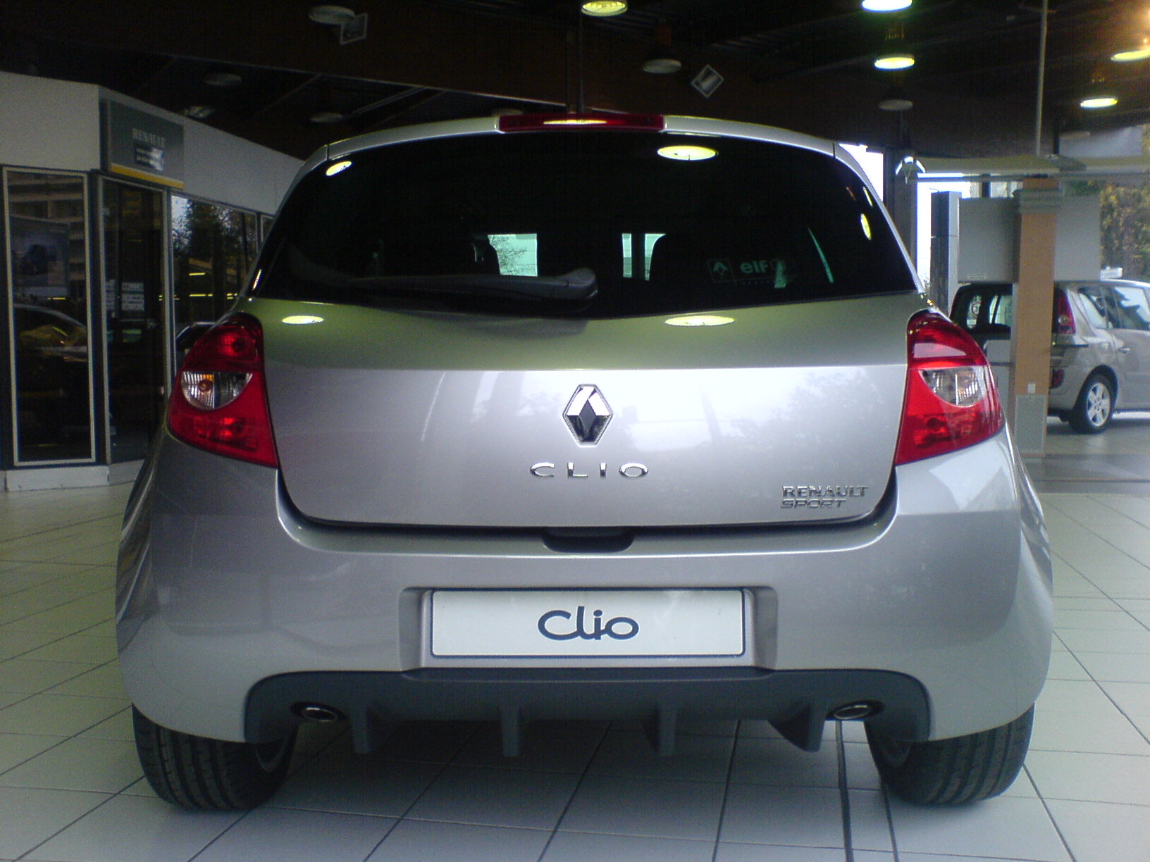 Renault Clio III — Wikipédia