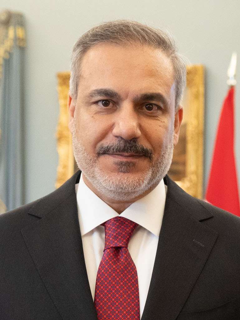 Foreign_Minister_of_Turkey_Hakan_Fidan_at_the_Department_of_State_in_Washington%2C_D.C._on_March_8%2C_2024_%28cropped%29.jpg