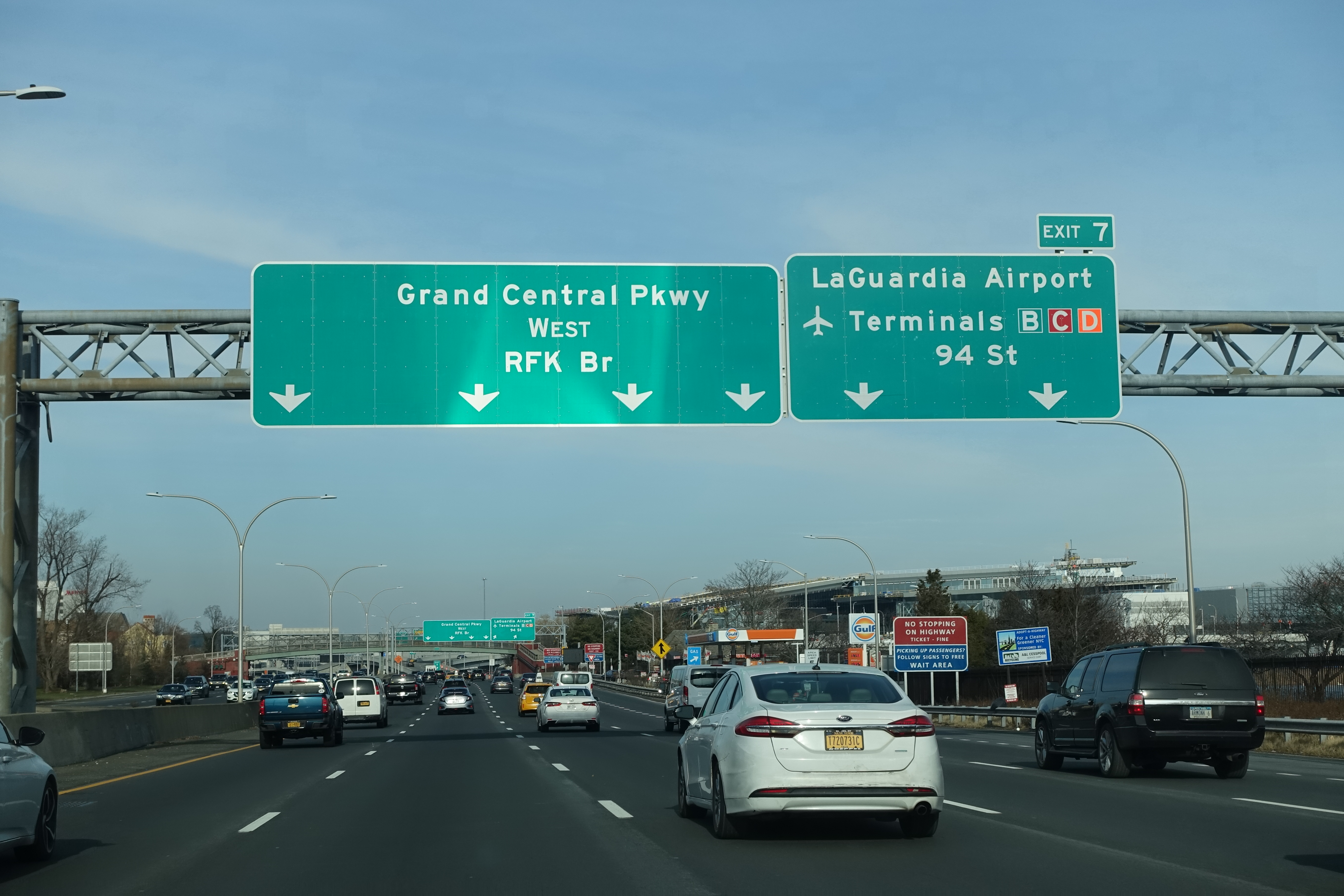 Photos at Grand Central Parkway - Road in East Elmhurst