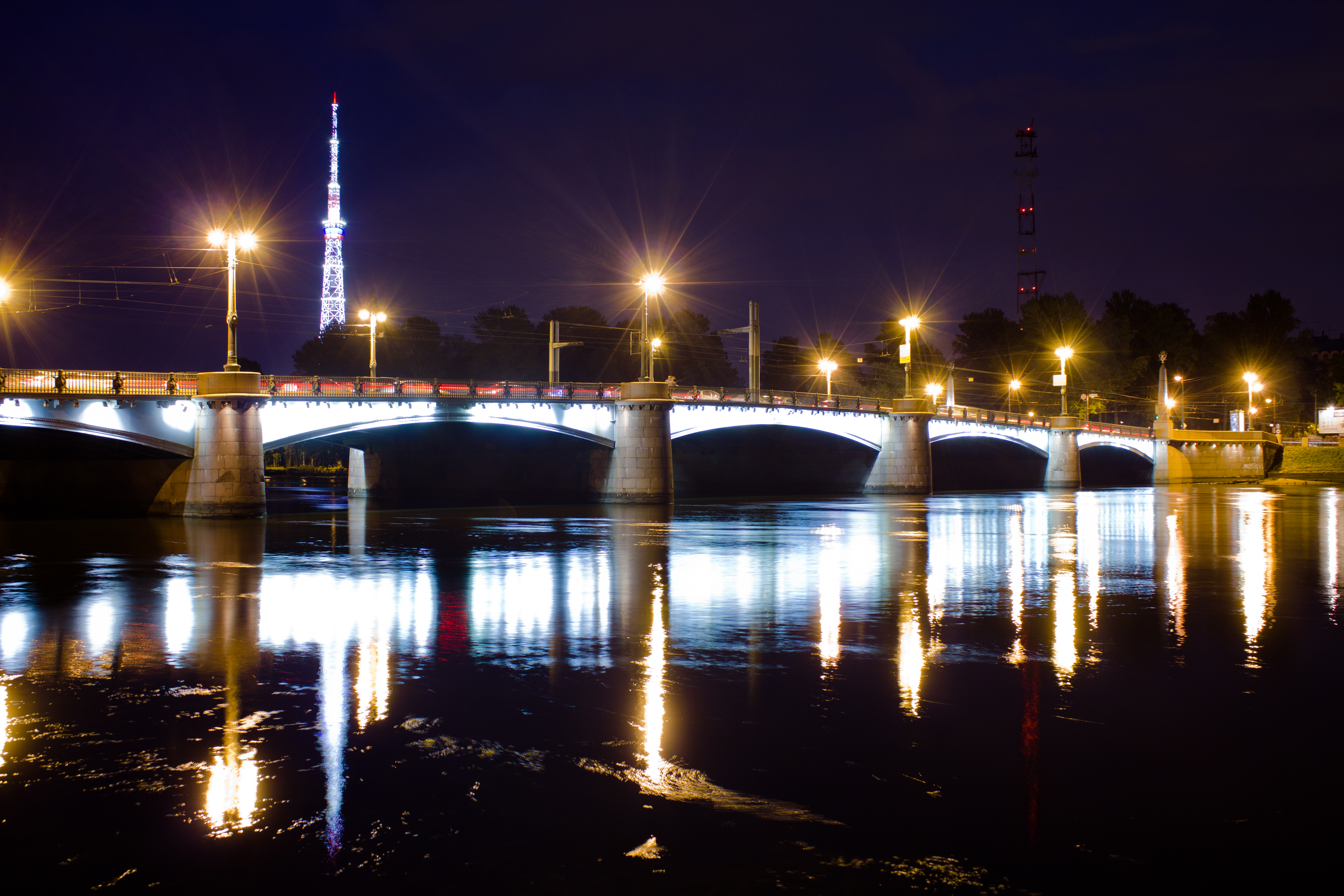 Каменноостровский мост в Санкт-Петербурге