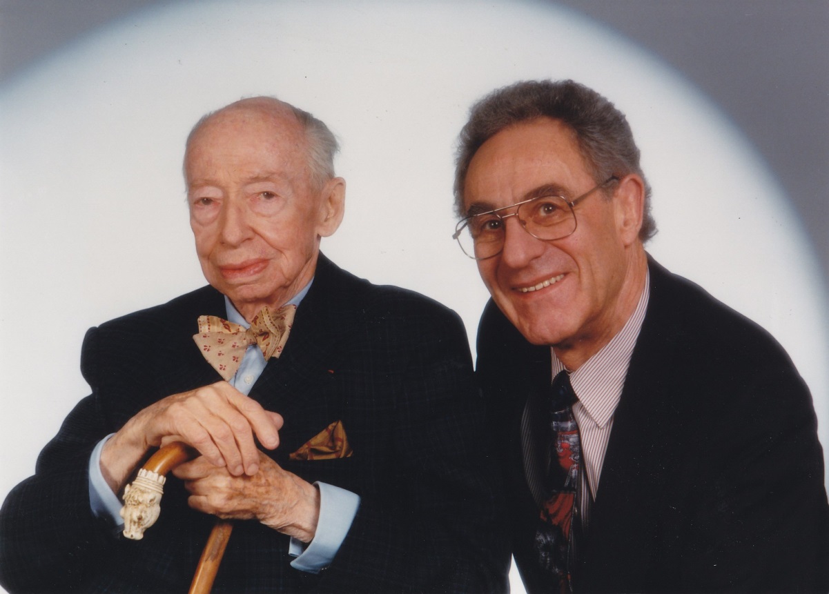 André Kostolany mit seinem Geschäftspartner Gottfried Heller (rechts) (1997)