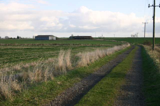 File:Lane up to Rowey Farm - geograph.org.uk - 612986.jpg