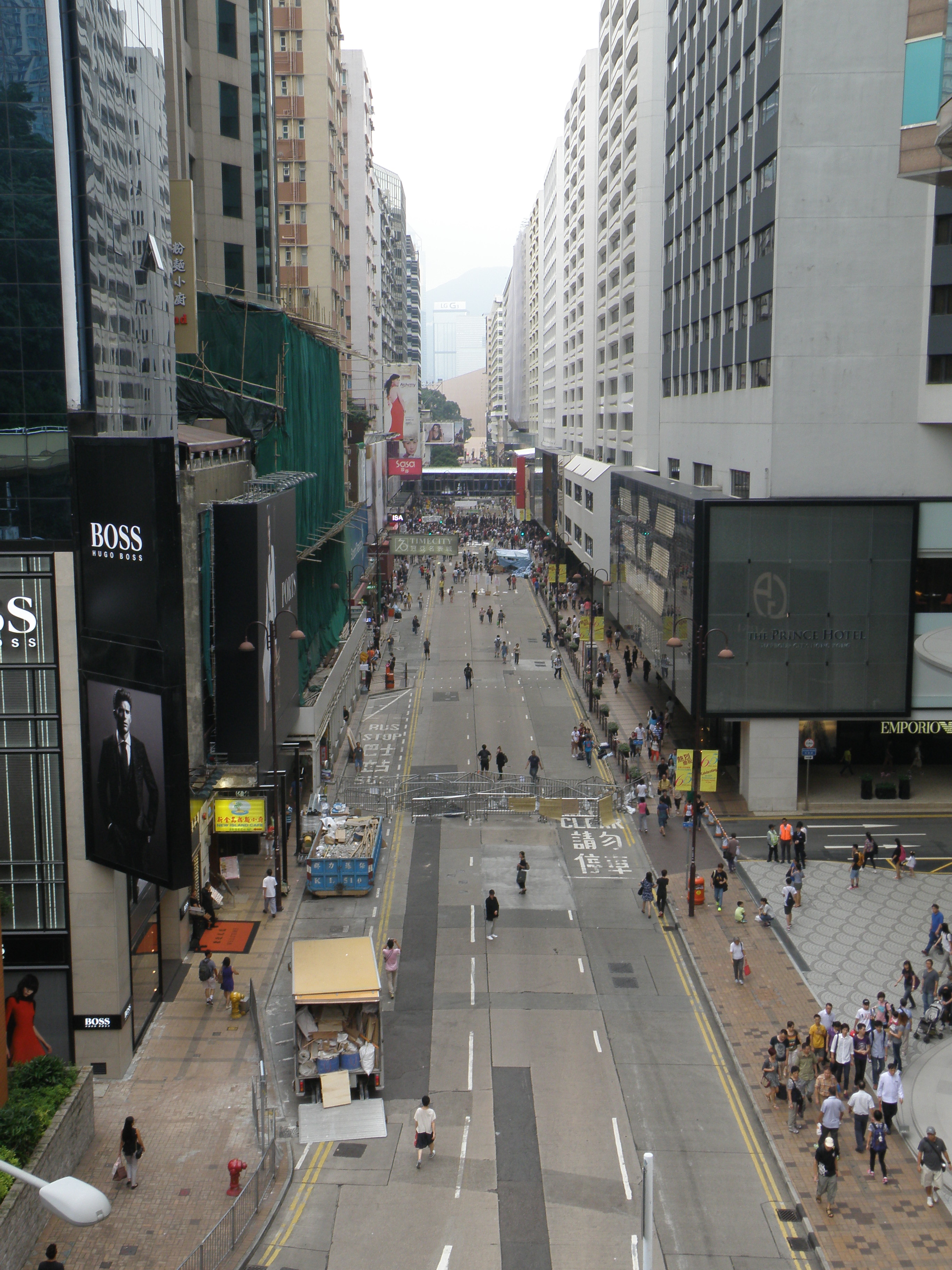 File:Occupy Central Participators in the junction of Canton Road