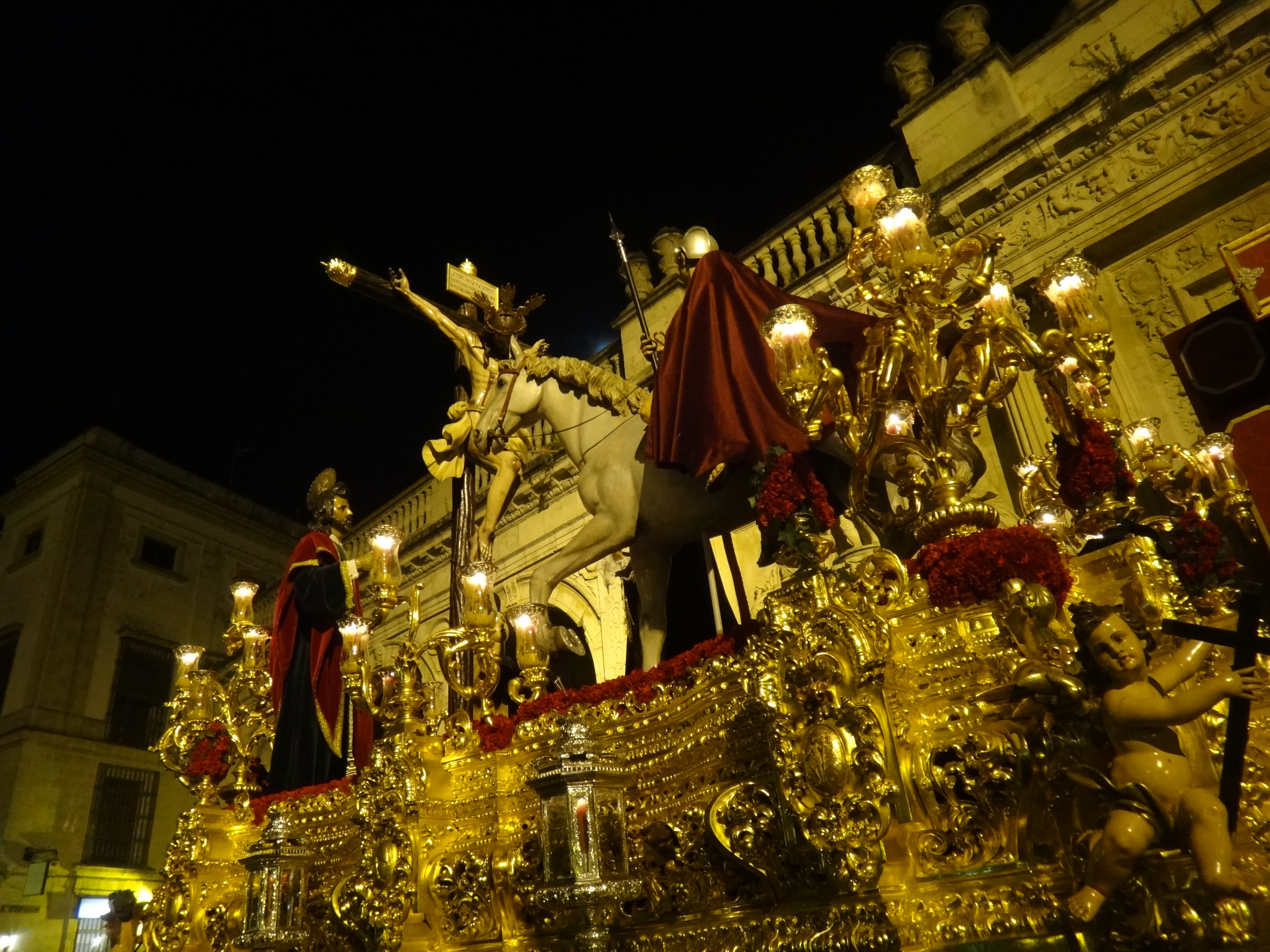 La Virgen del Rocío estrena recorrido para su procesión del 22 de diciembre   Pontificia, Real, Ilustre, Fervorosa y Mariana Hermandad de Nuestra  Señora del Rocío de Sevilla