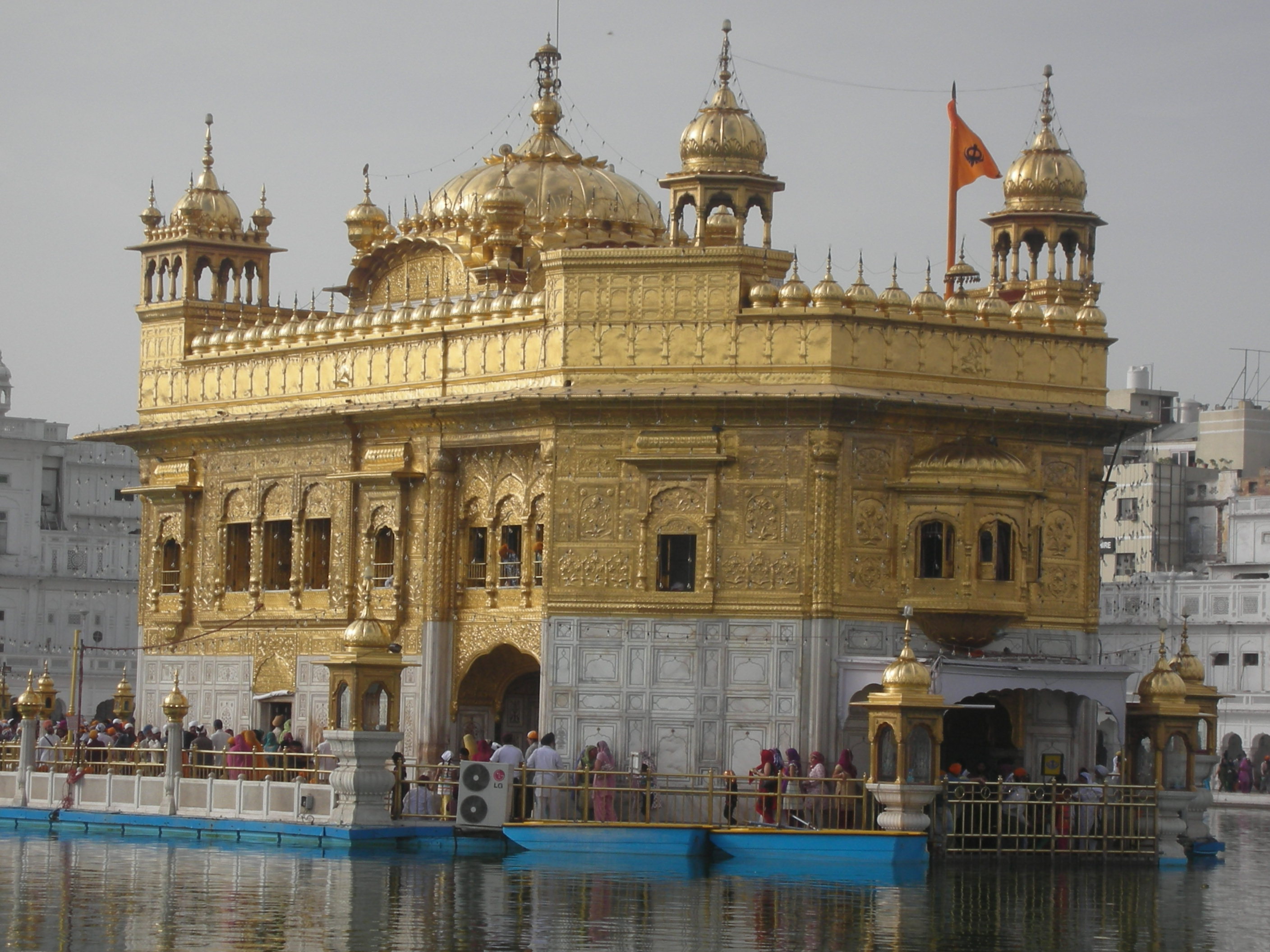 golden temple top view