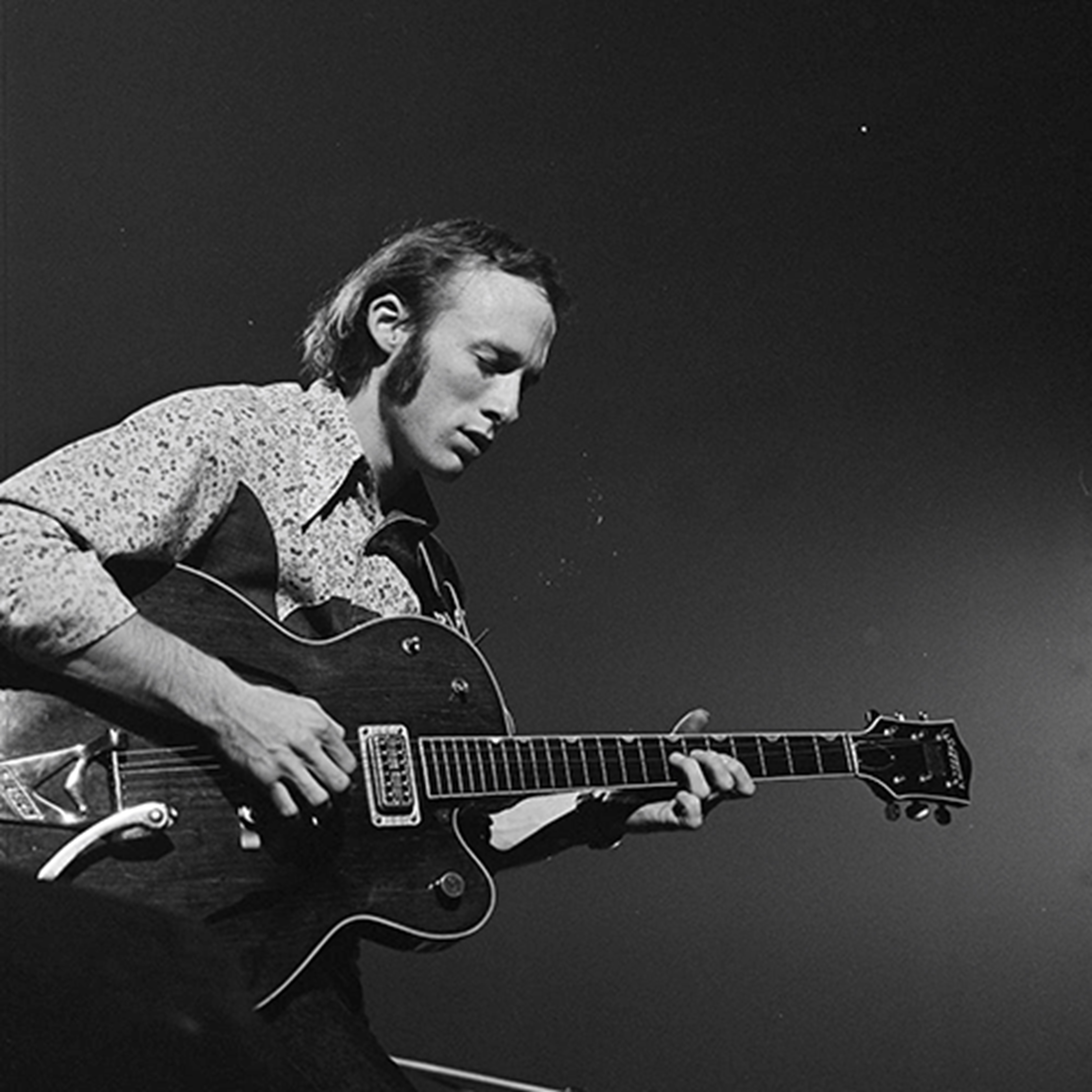 リンク : ステファン・スティルズ(Stephen Stills)の使用エフェクター