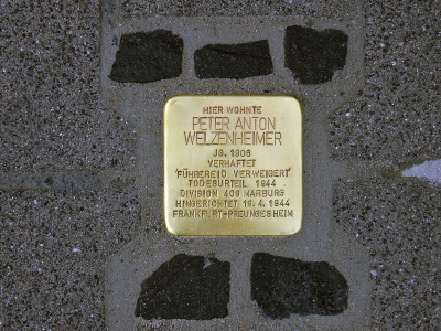 File:Stolpersteine im eichwaeldchen 32.jpg