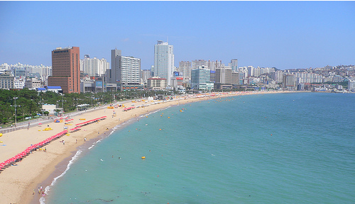 File:The Haeundae beach in Busan.png