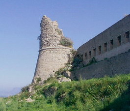 File:TorreCavalloLato.jpg