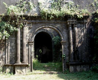 Entrance to the Vasai Fort in Vasai.