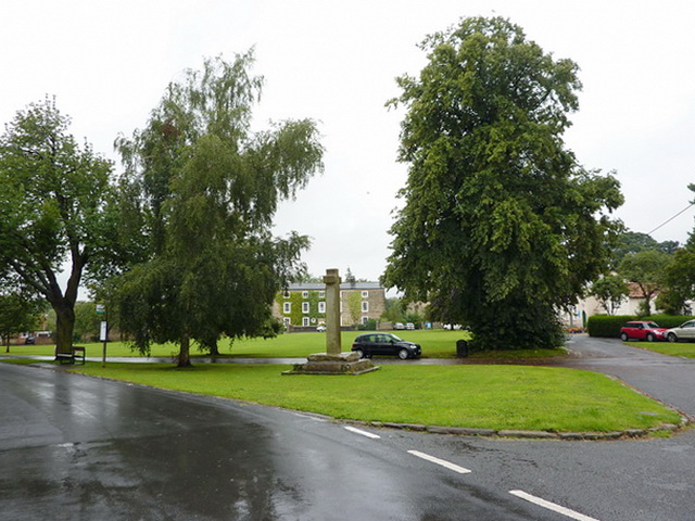 Village green, Gainford - geograph.org.uk - 2576665