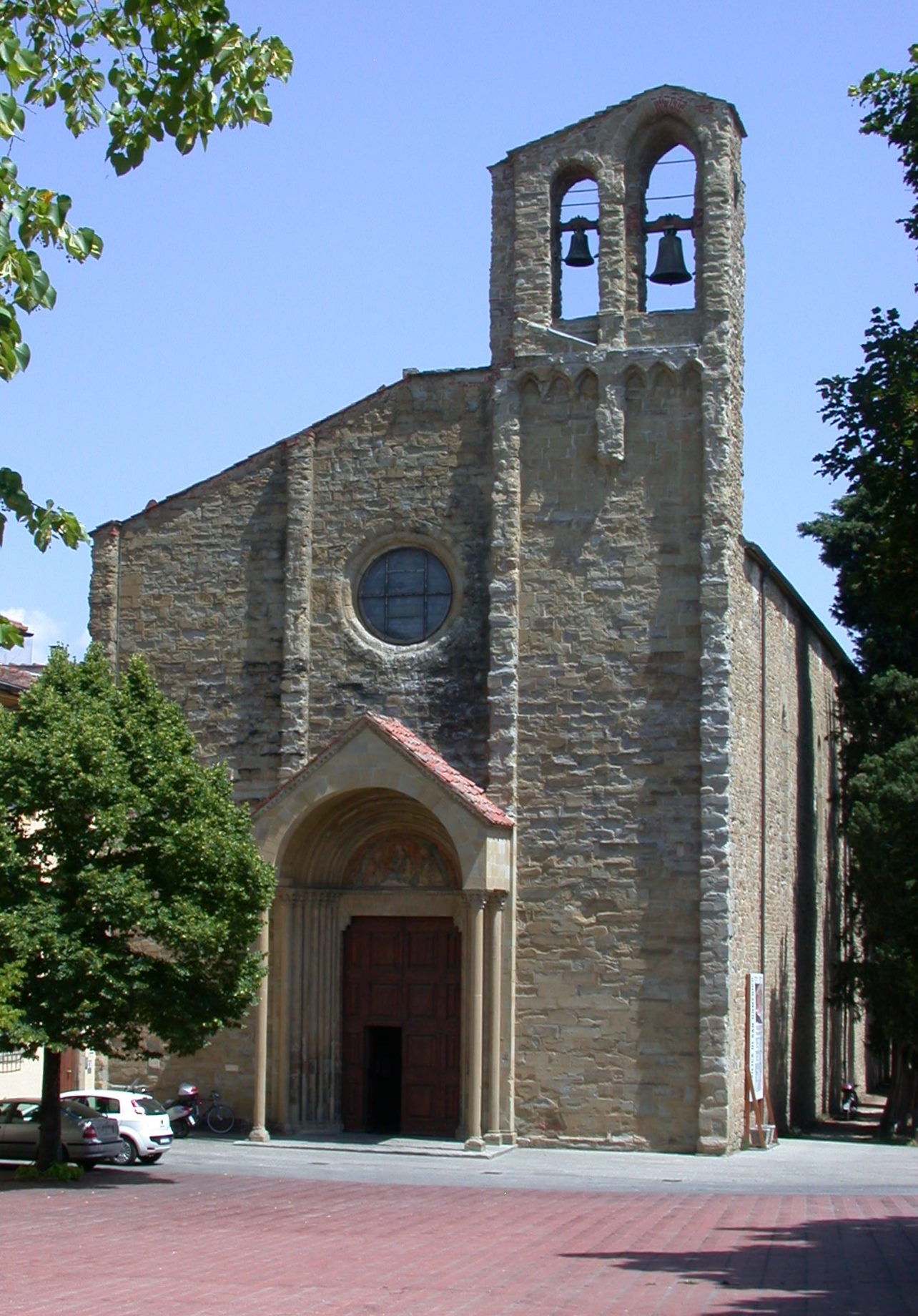 File Arezzo Chiesa San Domenico.jpg Wikimedia Commons