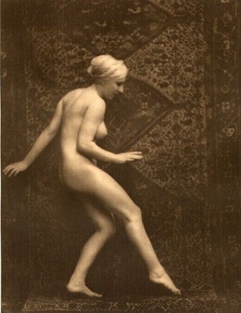 File:Art Deco Nude Gravure 50.jpg