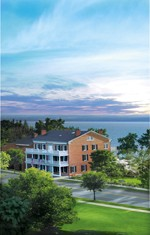 File:Aurora Inn aerial.png