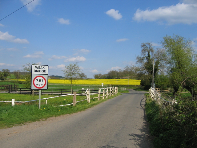 Bridge at Spernall - geograph.org.uk - 162951